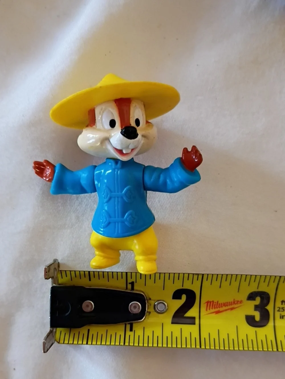 EUC Vintage Chip n Dale Disney Epcot Center Chinese Costume Set Of 3